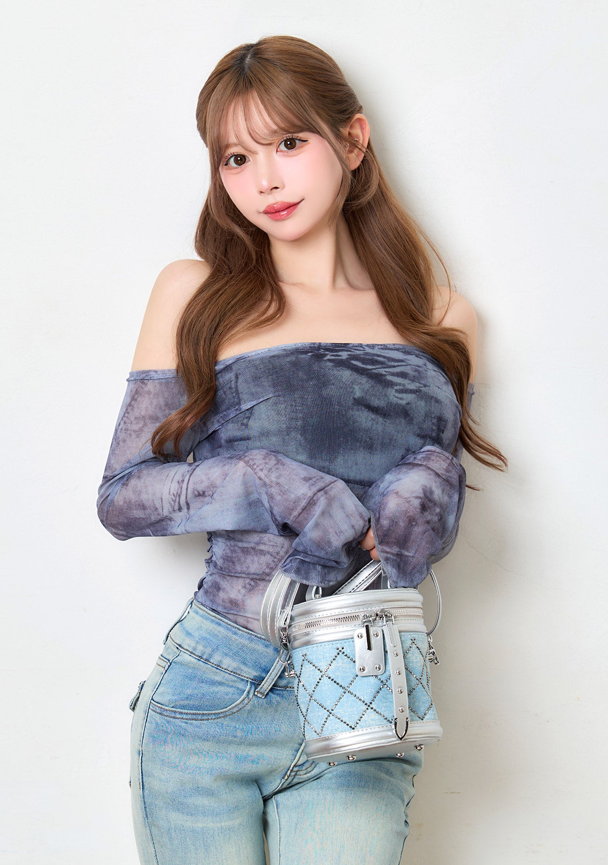レザー×キルティングスタッズバニティバッグ