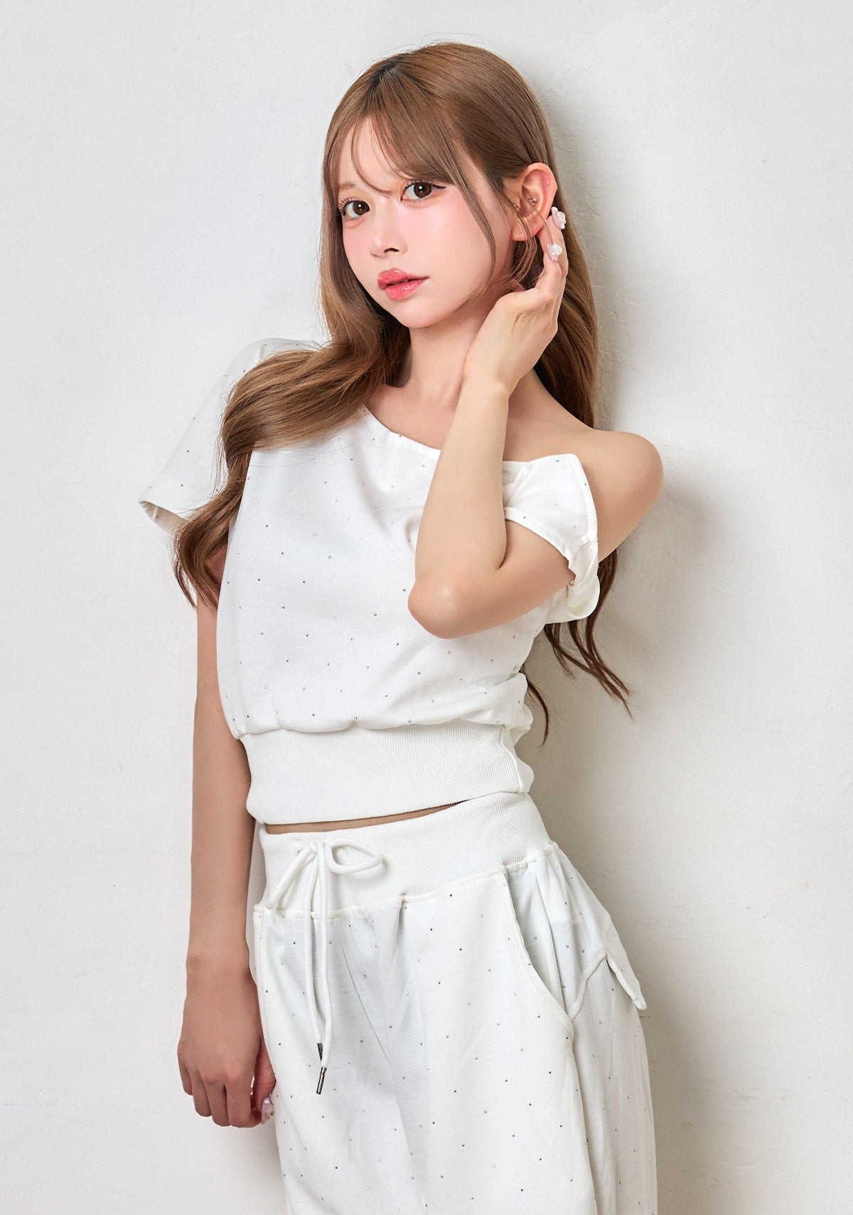 ドットビジューワンショルダートップス×ワイドパンツセット